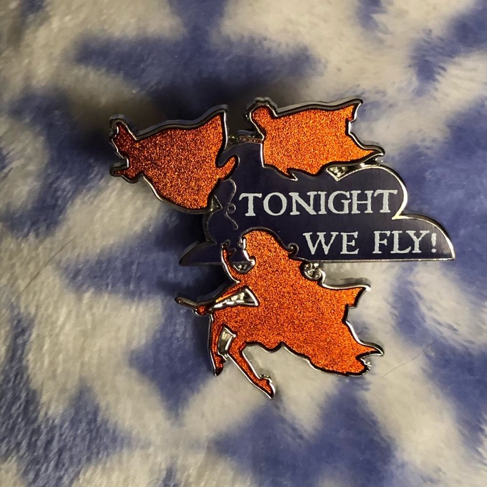 Hocus Pocus limited edition pin